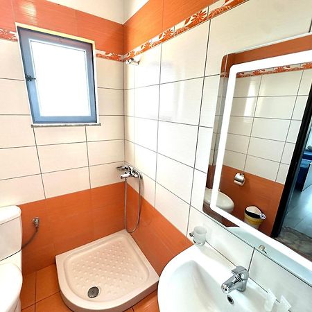 Keos Hotel Sarandë Eksteriør billede