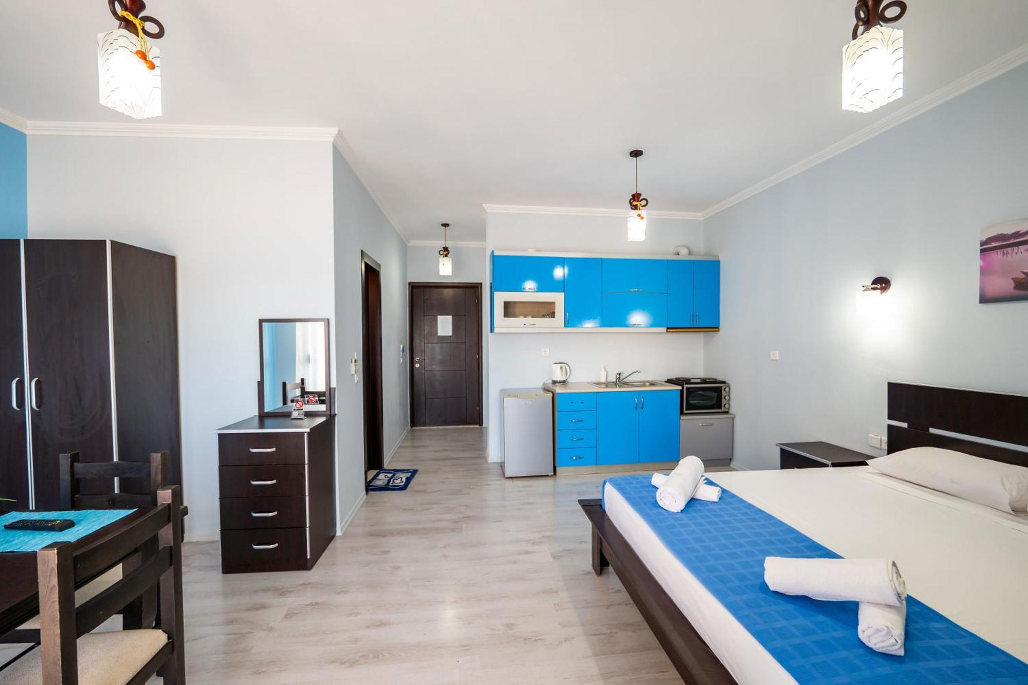 Keos Hotel Sarandë Eksteriør billede
